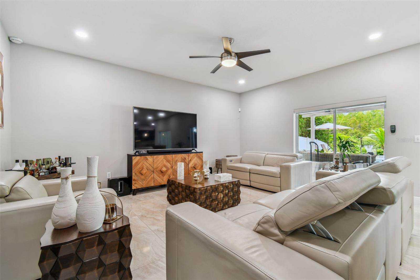 3795 MORGONS CASTLE CT