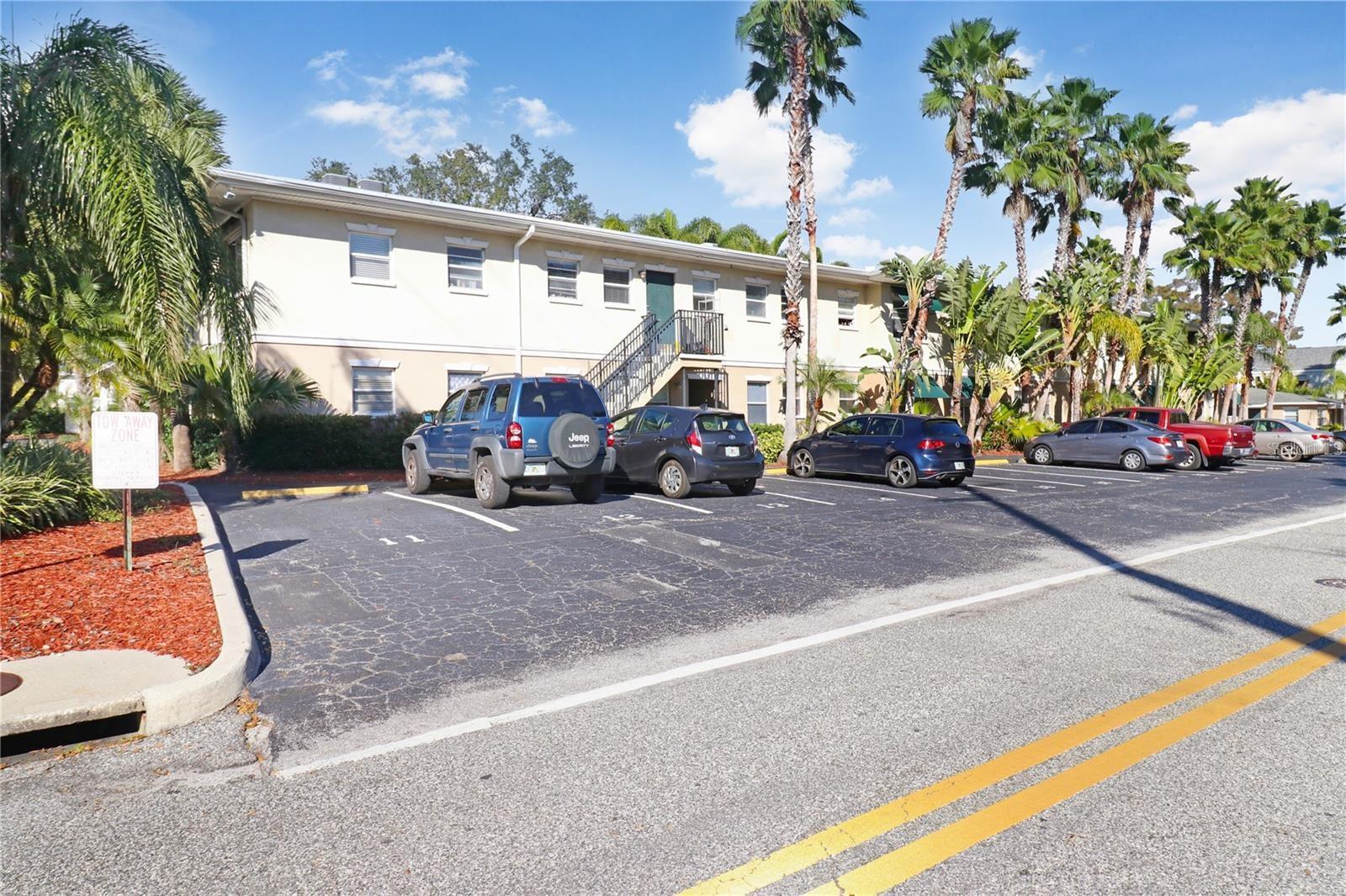 212 S CHURCH AVE #208