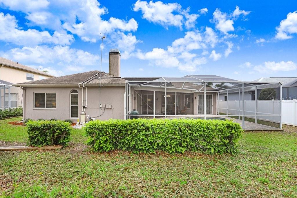 10014 VISTA POINTE DR