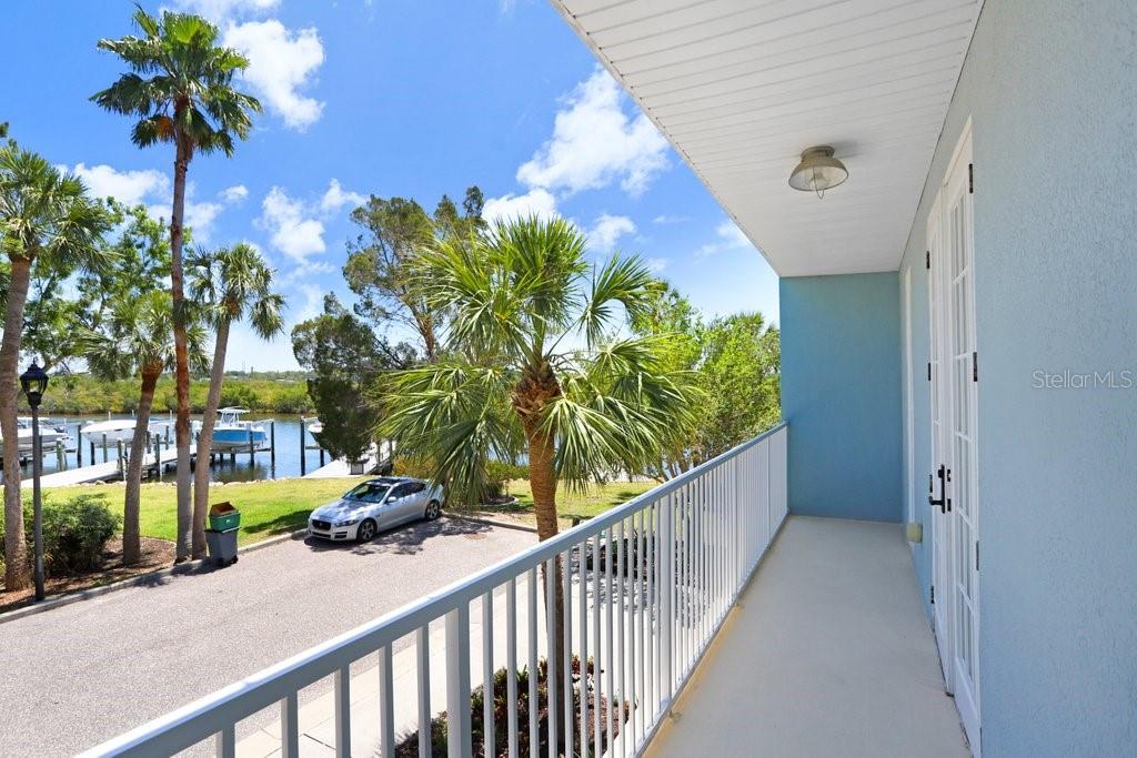 1134 STARFISH LN