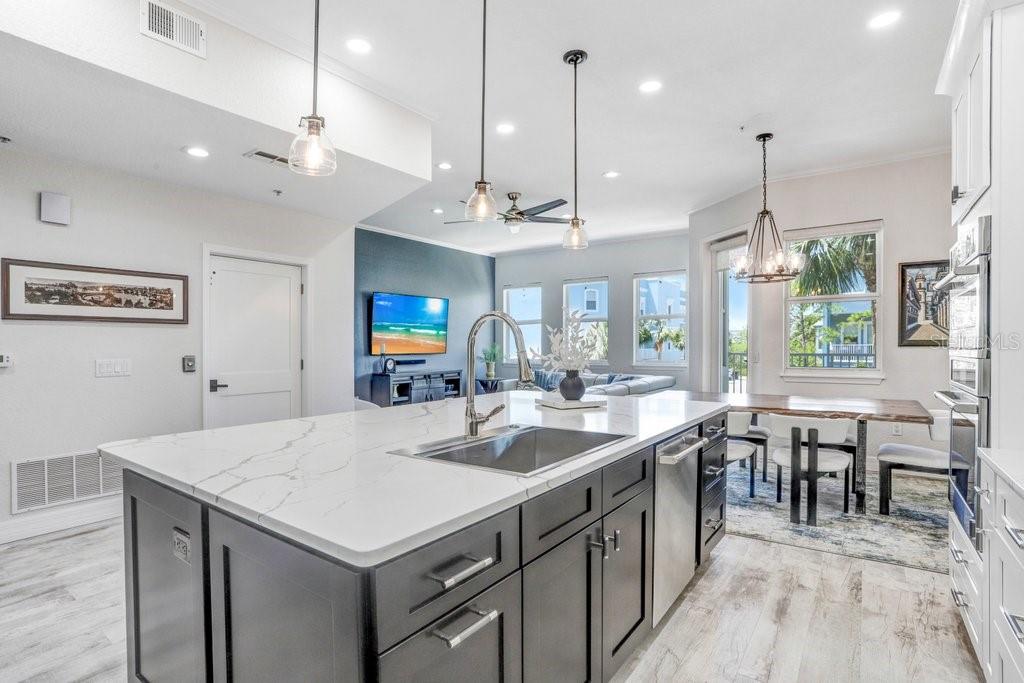 1134 STARFISH LN