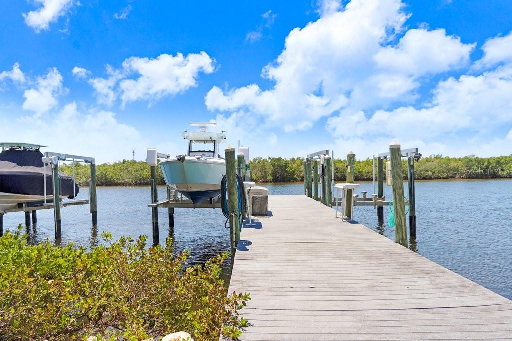 1134 STARFISH LN