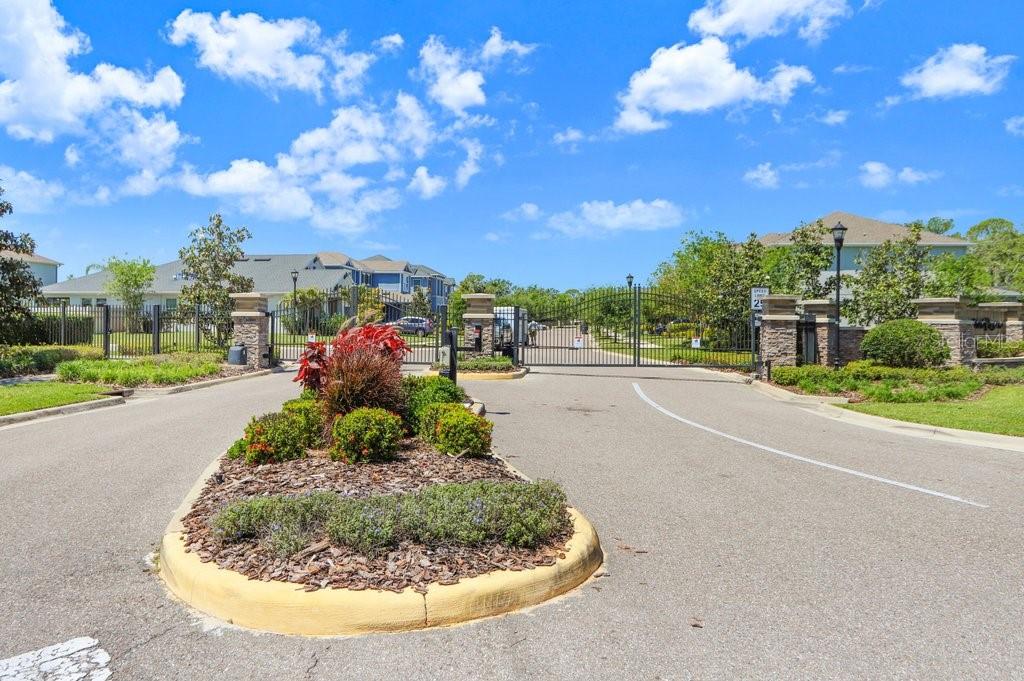 8012 RED ORCHARD CT