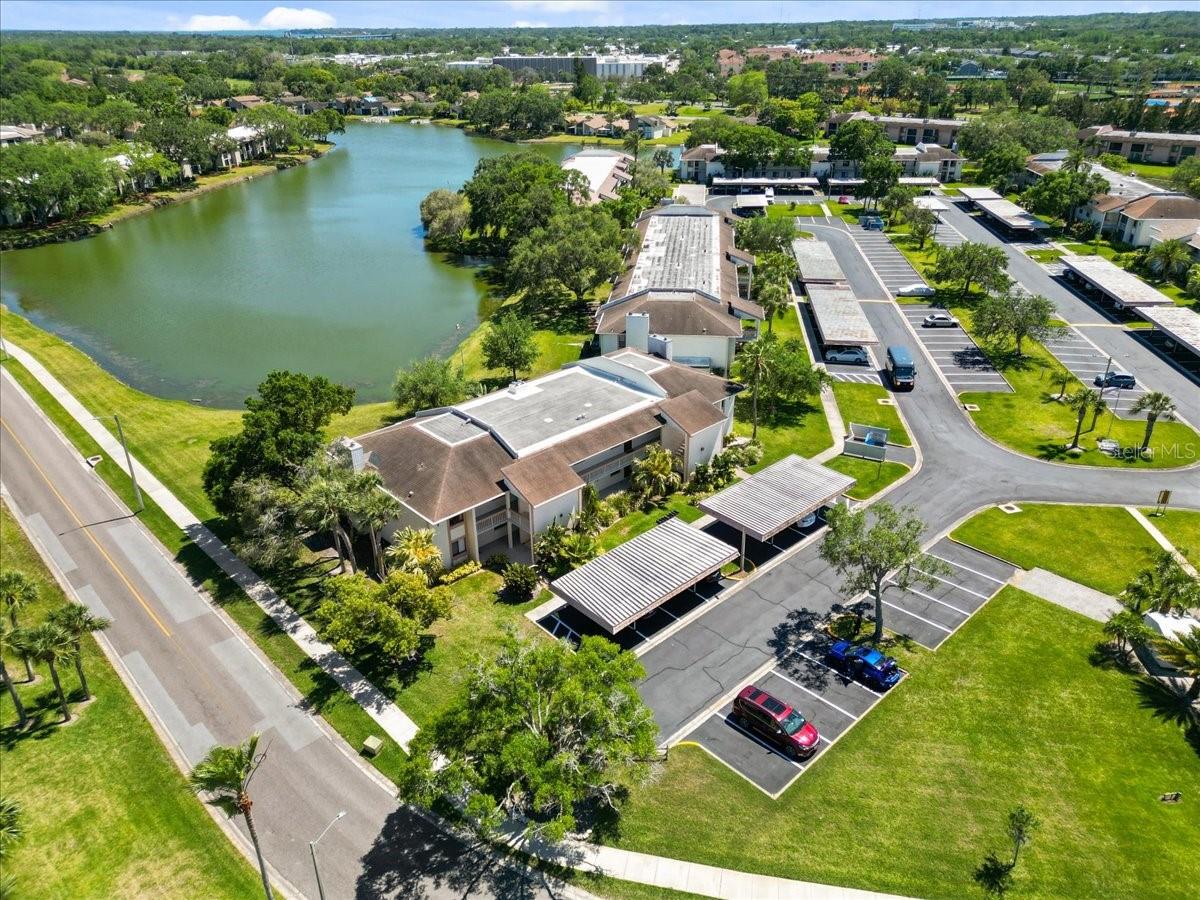 108 LAKEVIEW CT #108