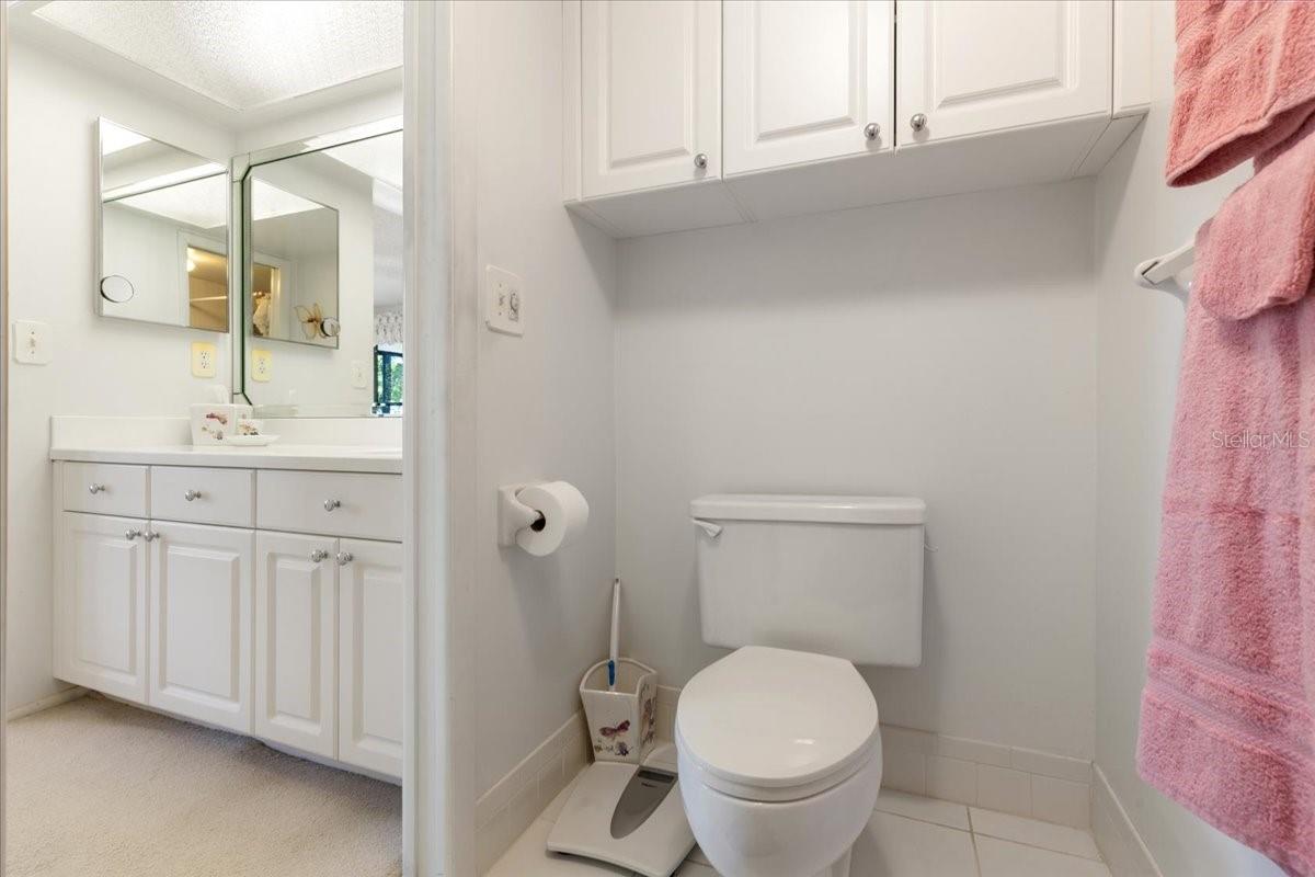 108 LAKEVIEW CT #108