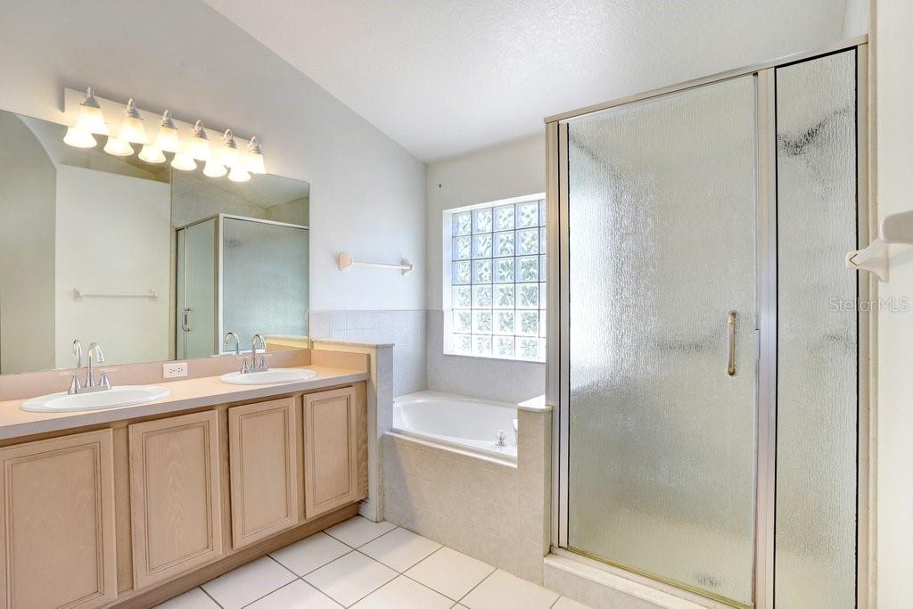 1105 TIMBER TRACE DR