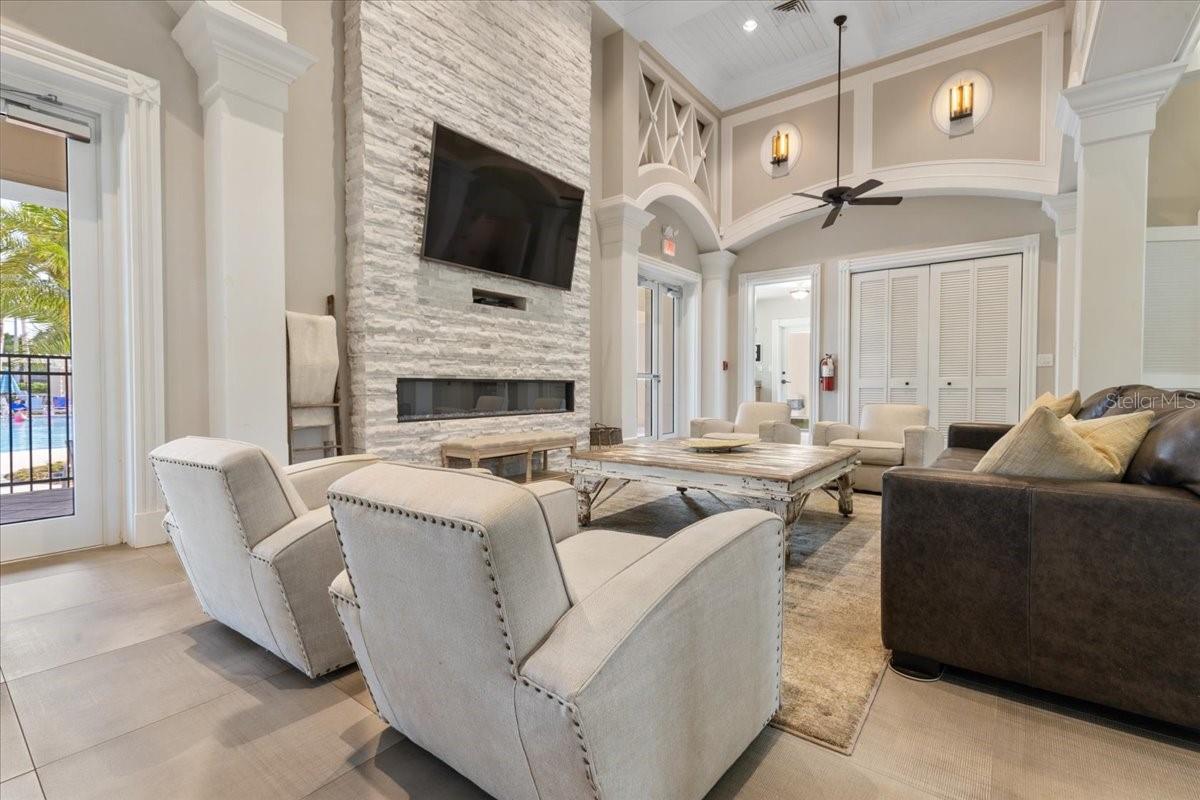 11644 MERIDIAN POINT DR