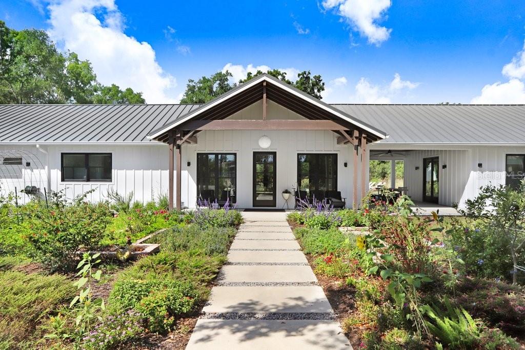 3440 CRENSHAW LAKE RD