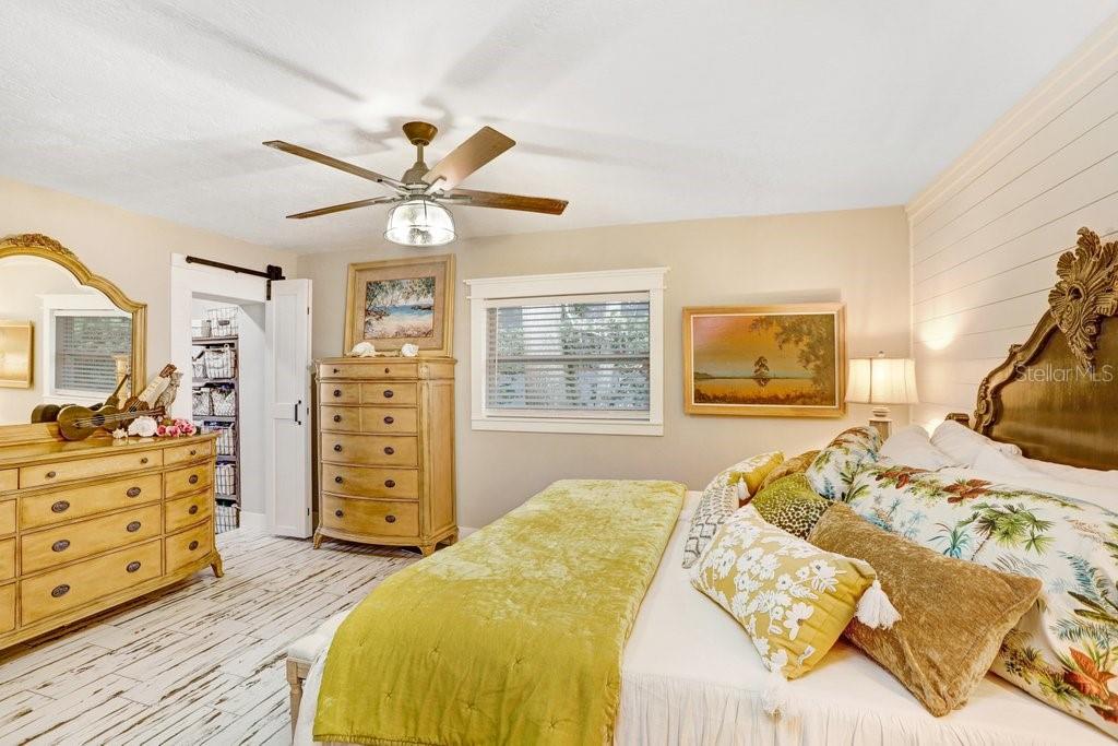 8903 DONNA LU DR