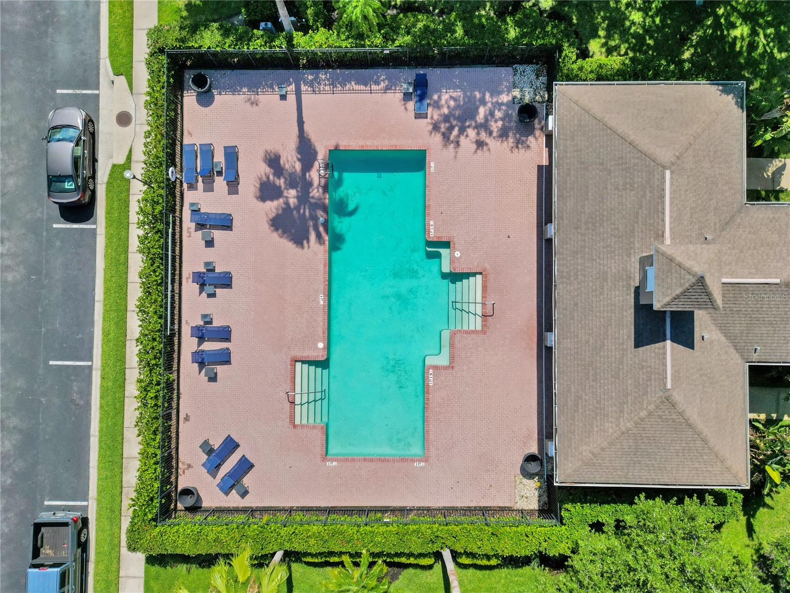 14135 STOWBRIDGE AVE