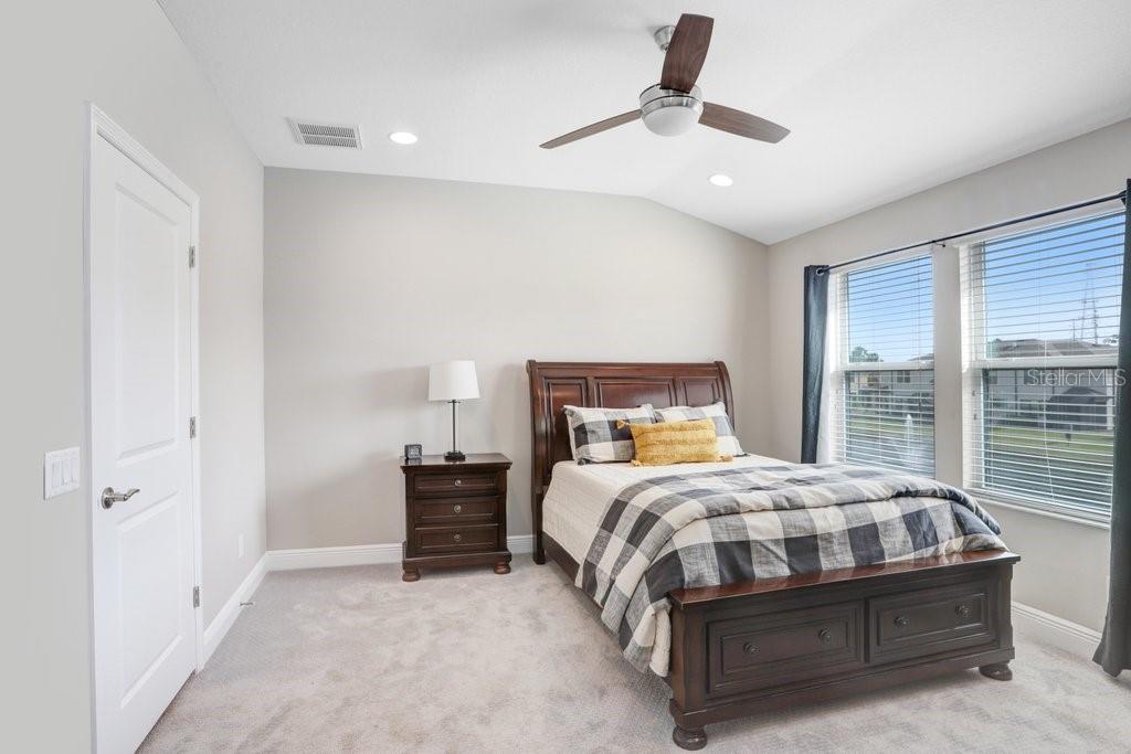 11521 CROWNED SPARROW LN