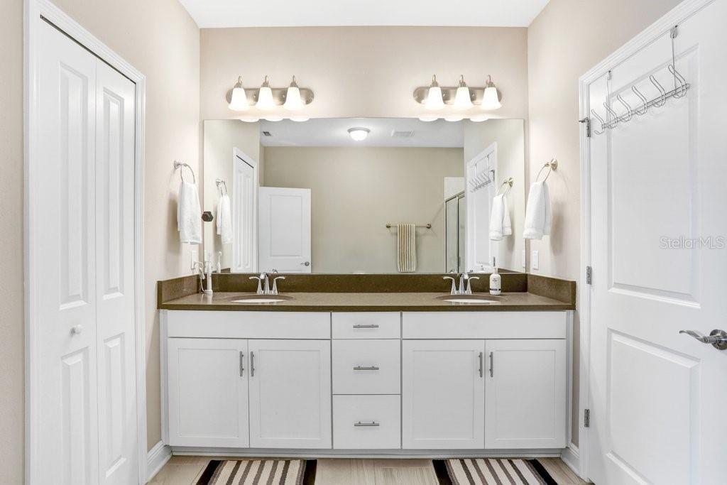 11521 CROWNED SPARROW LN