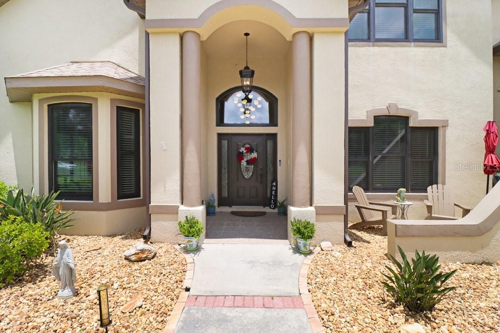 8935 WOODLEAF BLVD