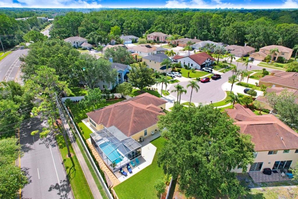 8708 EAGLE COVE CT