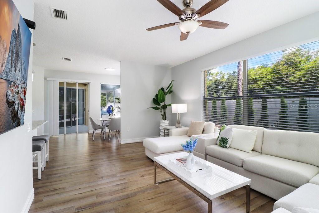8708 EAGLE COVE CT
