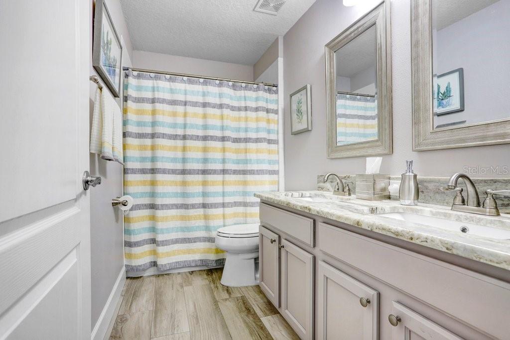 19301 SEACOVE DR