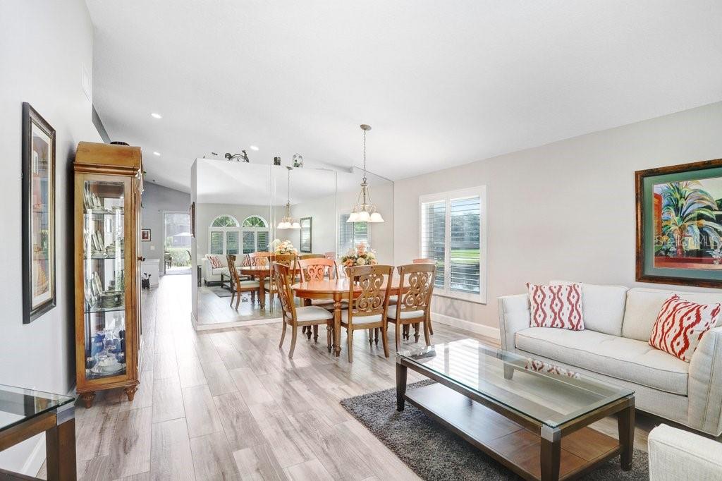 19301 SEACOVE DR