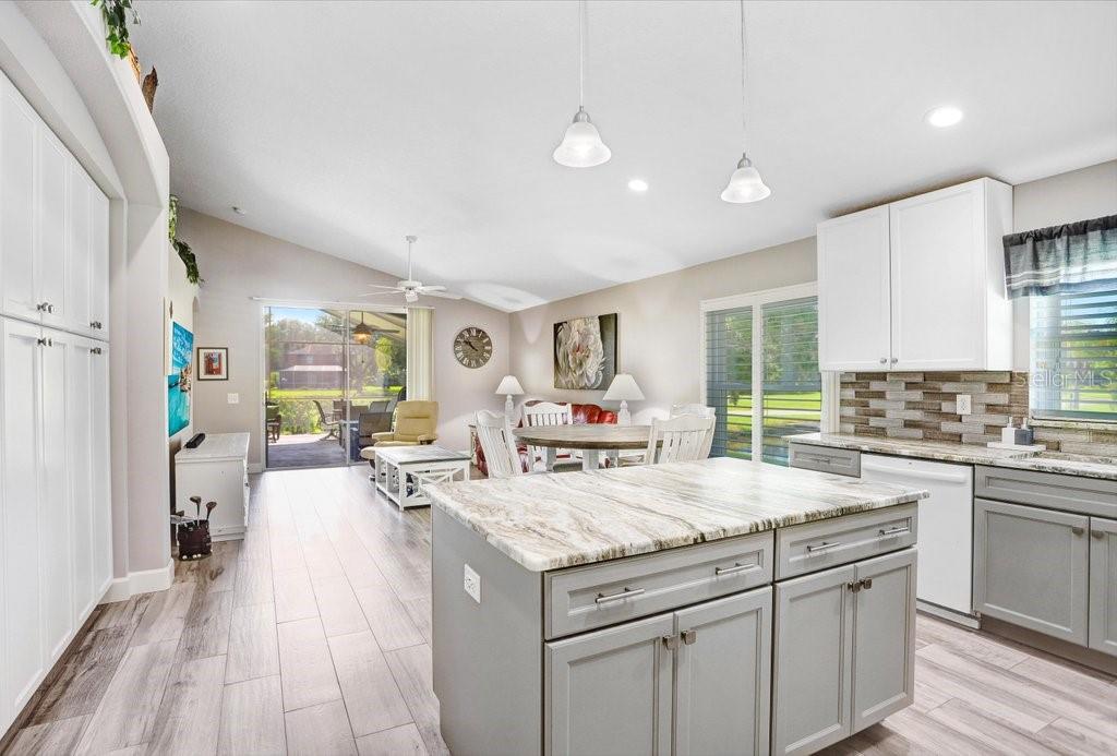 19301 SEACOVE DR