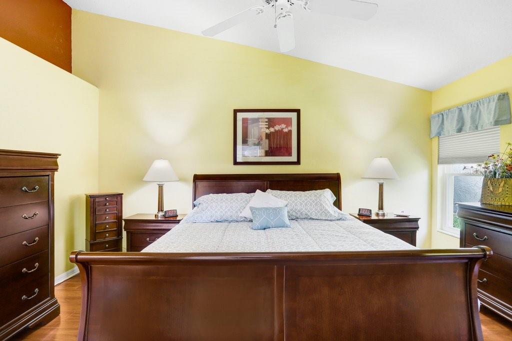 19301 SEACOVE DR