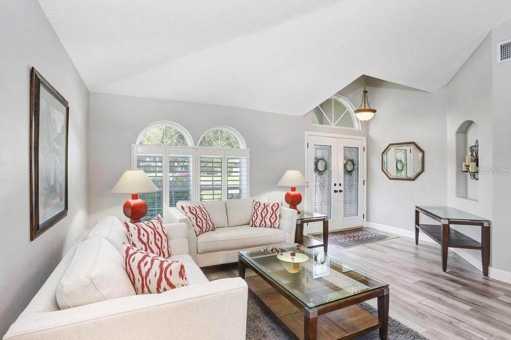 19301 SEACOVE DR