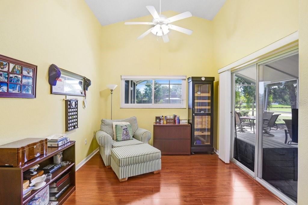 19301 SEACOVE DR