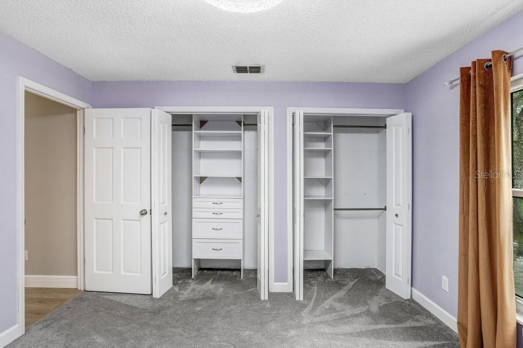 1040 SYLVIA LN