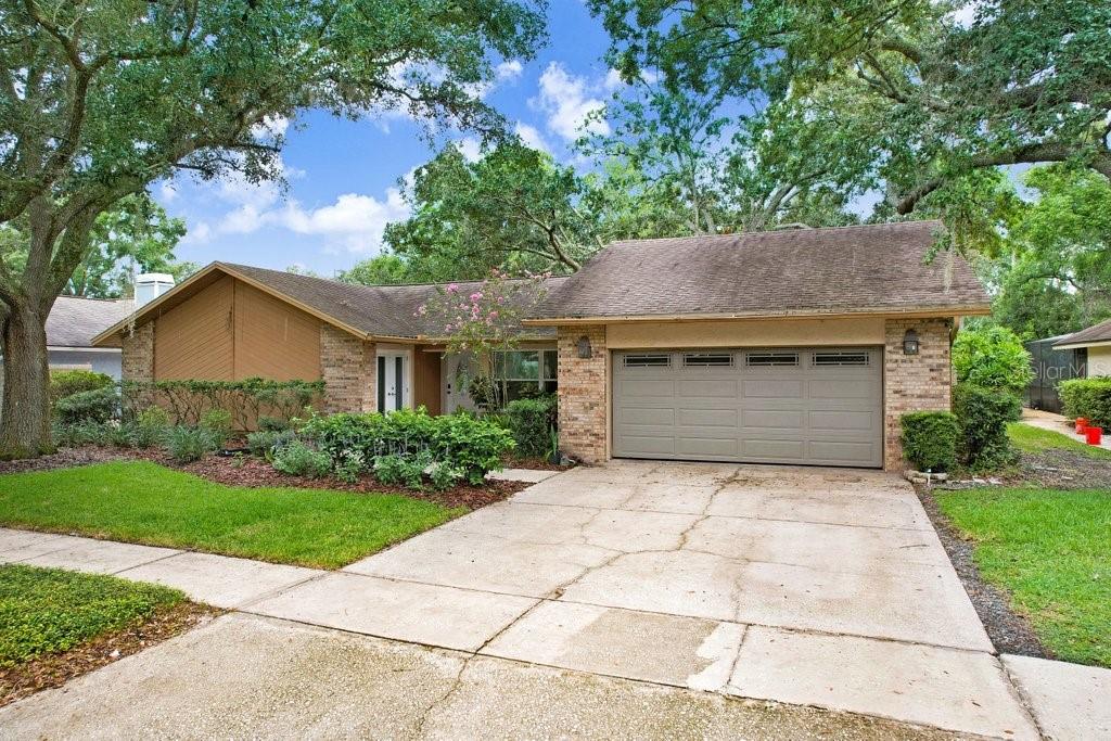 1040 SYLVIA LN