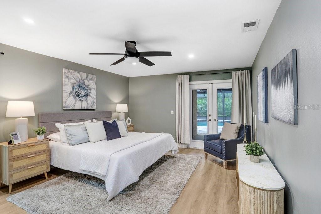 1040 SYLVIA LN