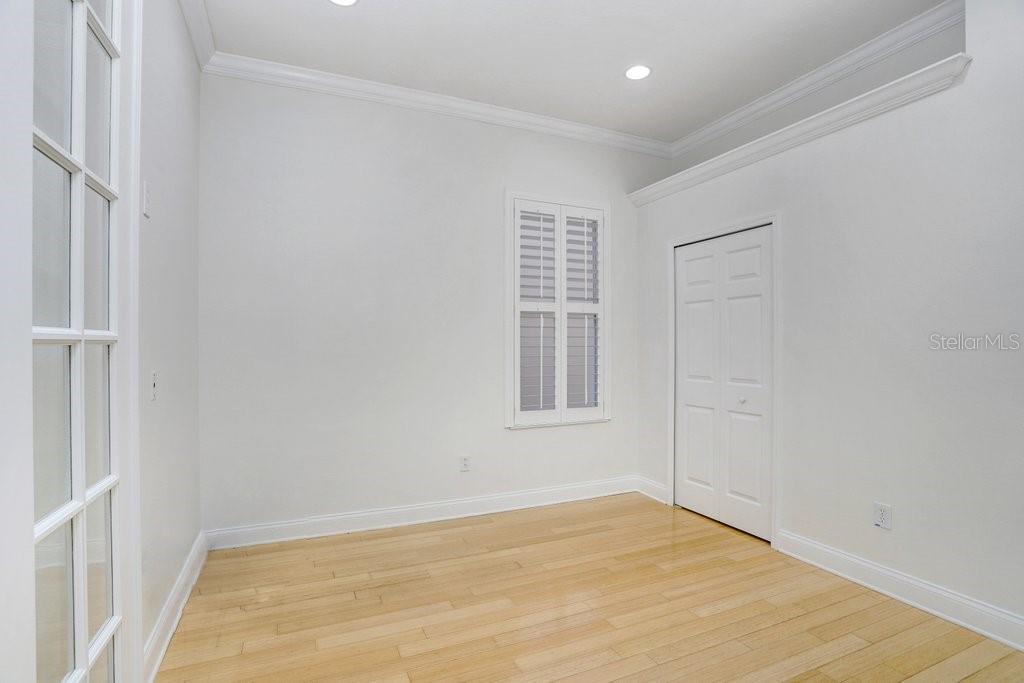 11644 MERIDIAN POINT DR