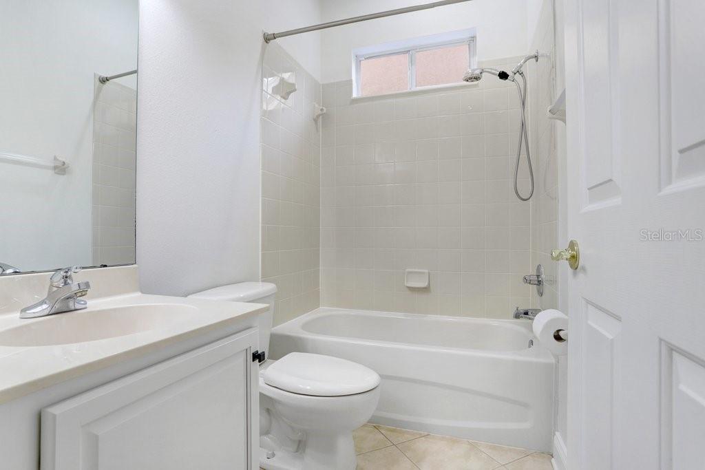 11644 MERIDIAN POINT DR