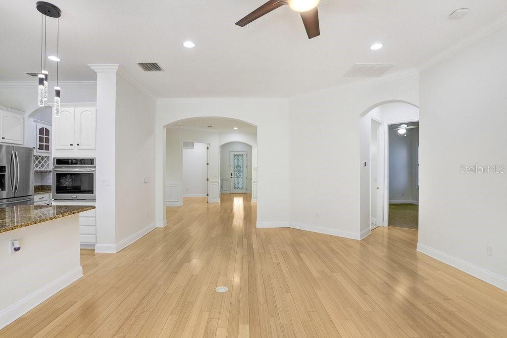 11644 MERIDIAN POINT DR