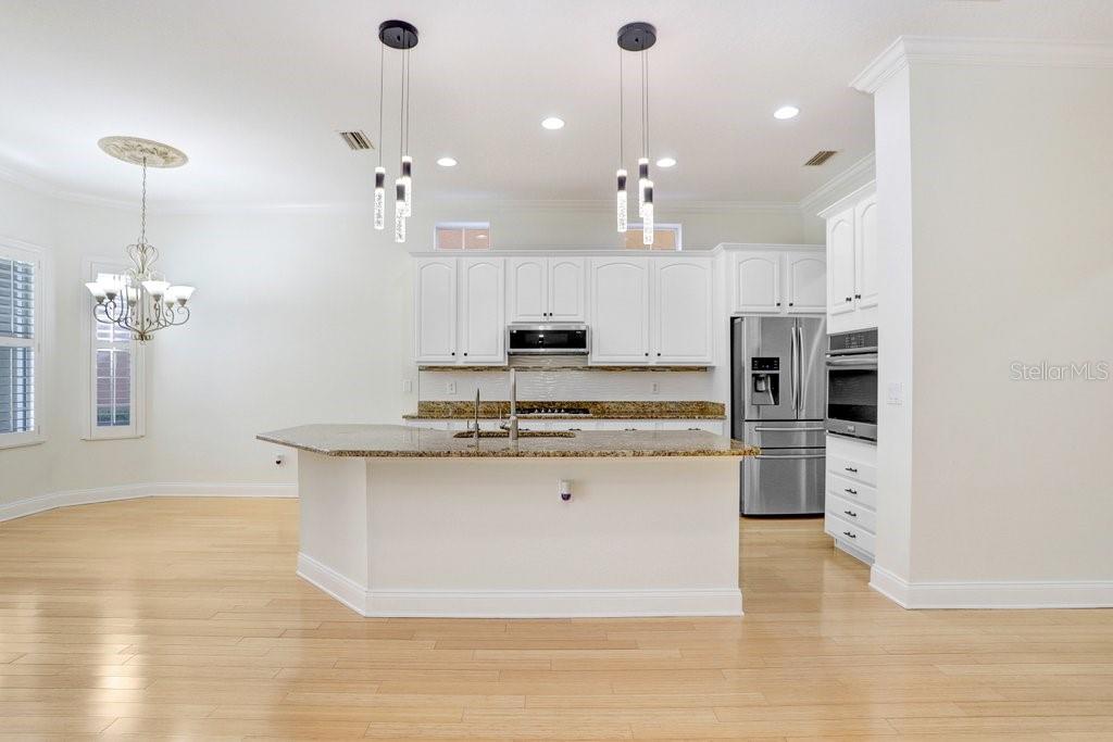 11644 MERIDIAN POINT DR