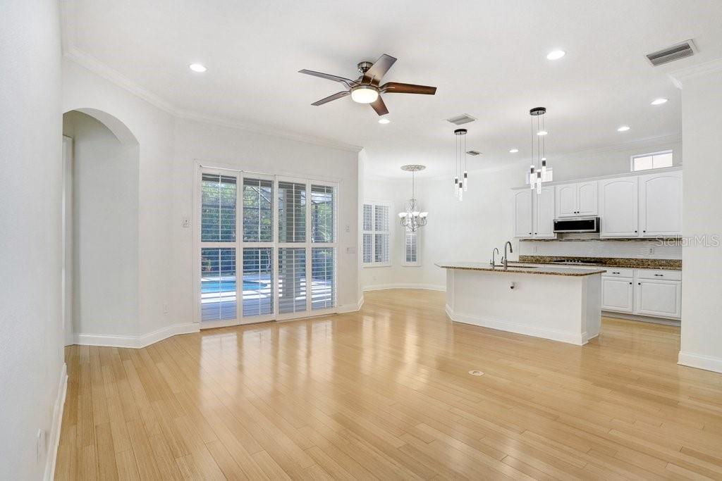 11644 MERIDIAN POINT DR