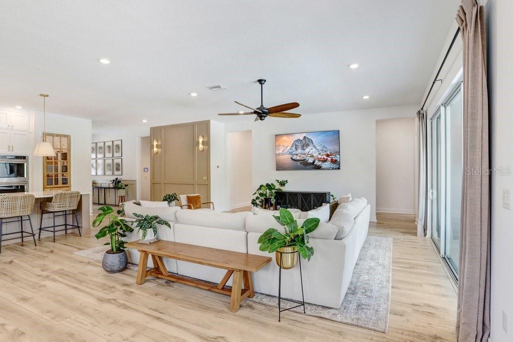 16160 NOVEMBER RAIN CT