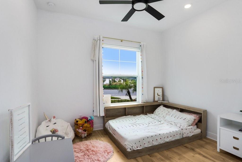 16160 NOVEMBER RAIN CT