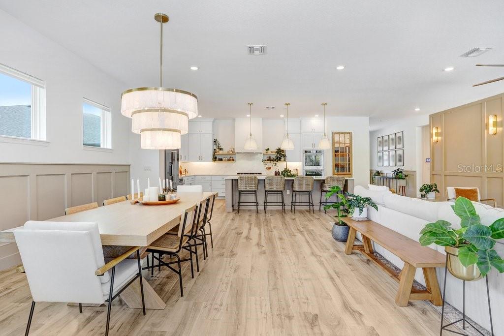 16160 NOVEMBER RAIN CT