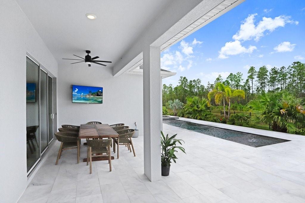 16160 NOVEMBER RAIN CT