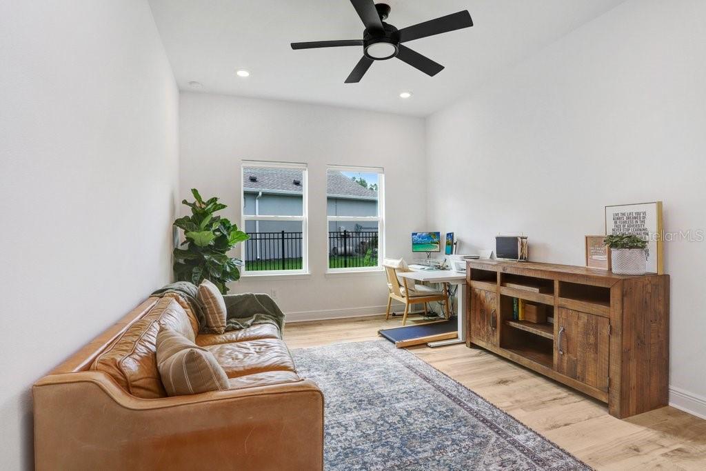 16160 NOVEMBER RAIN CT