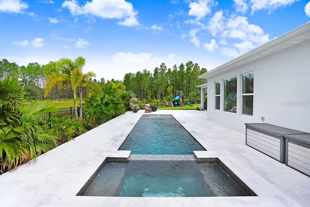 16160 NOVEMBER RAIN CT