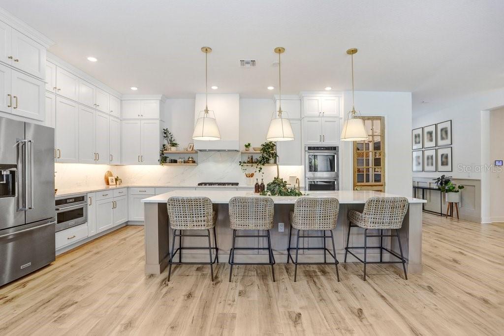 16160 NOVEMBER RAIN CT