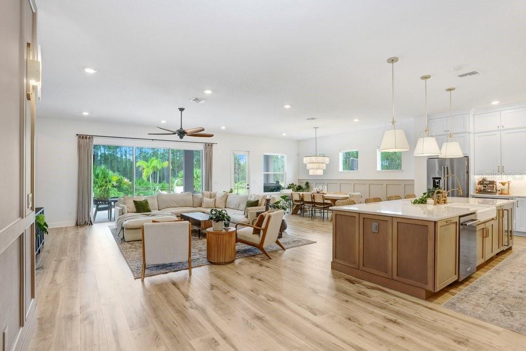 16160 NOVEMBER RAIN CT