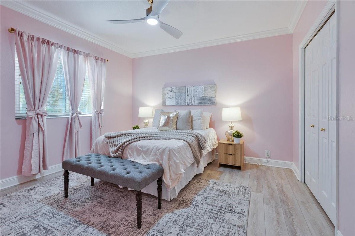 9814 EMERALD LINKS DR