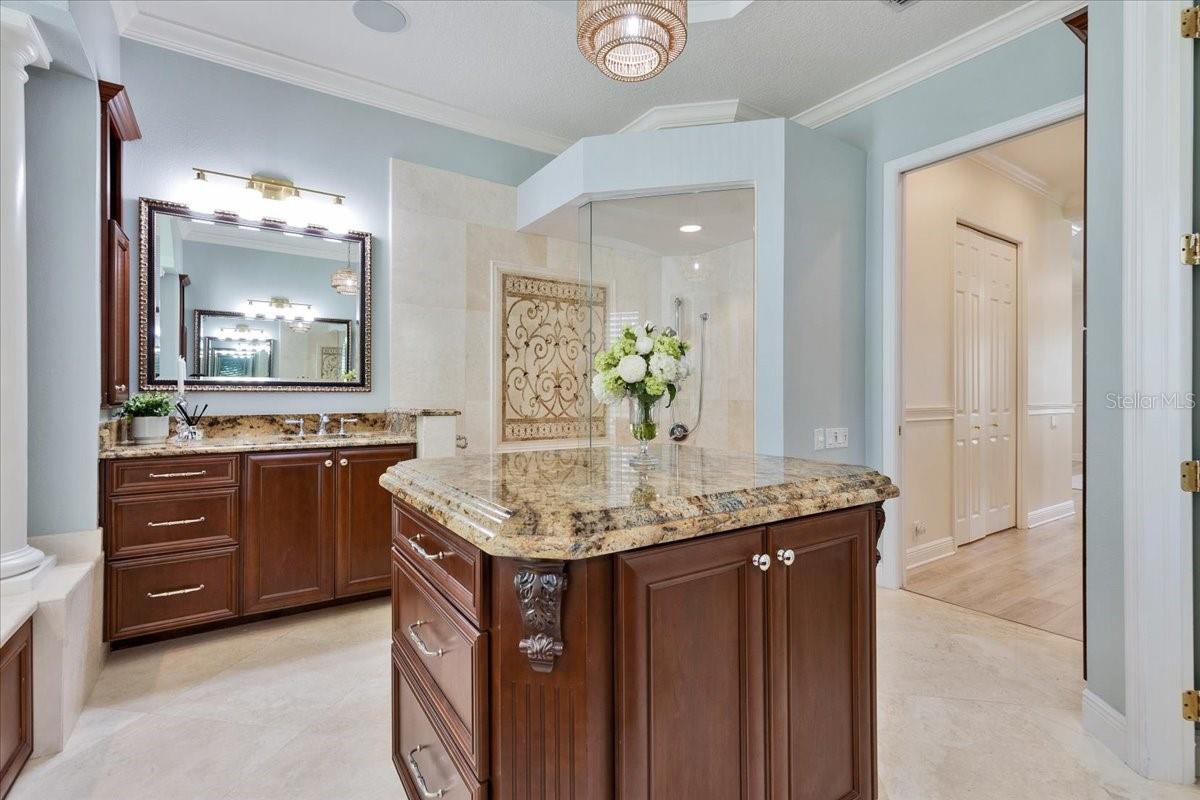 9814 EMERALD LINKS DR