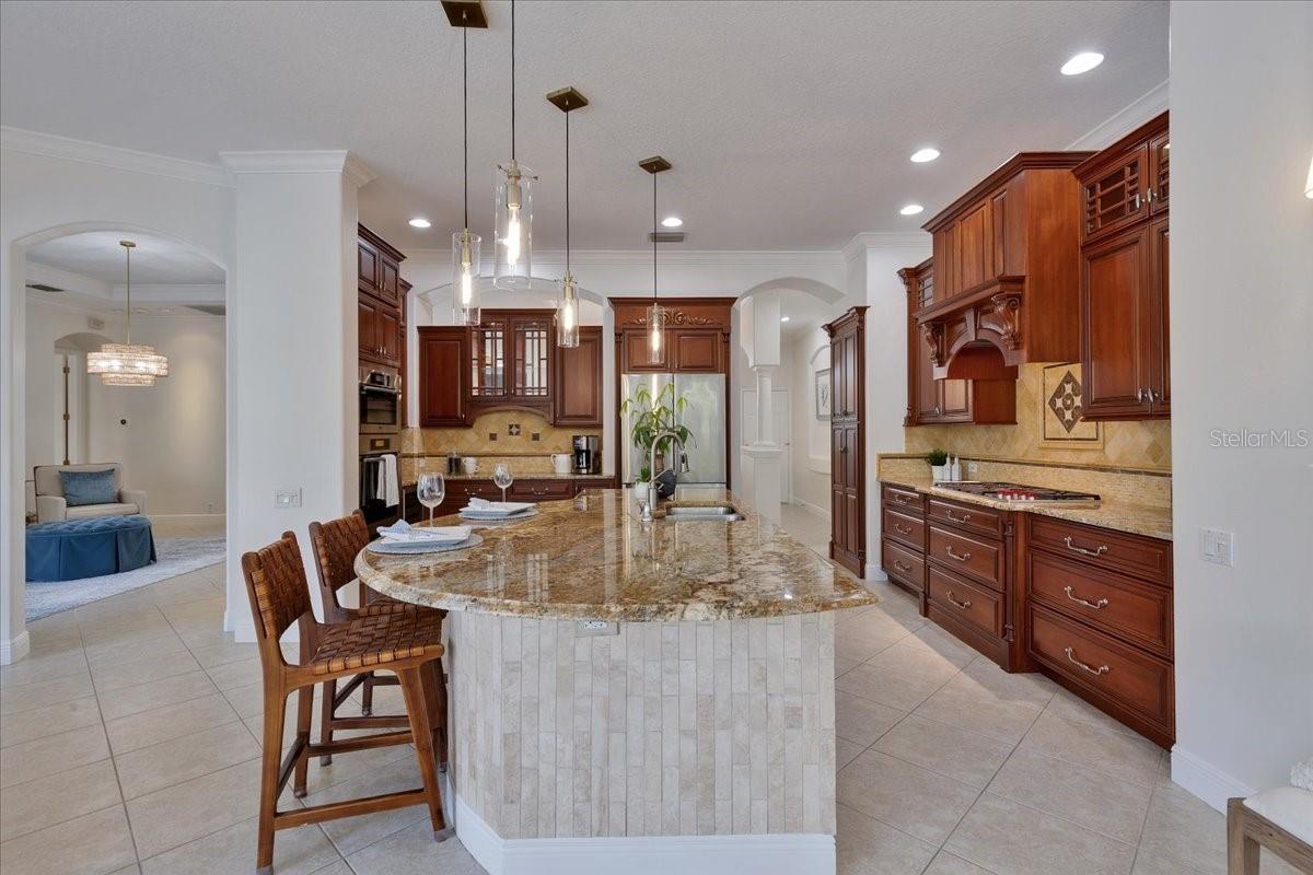 9814 EMERALD LINKS DR