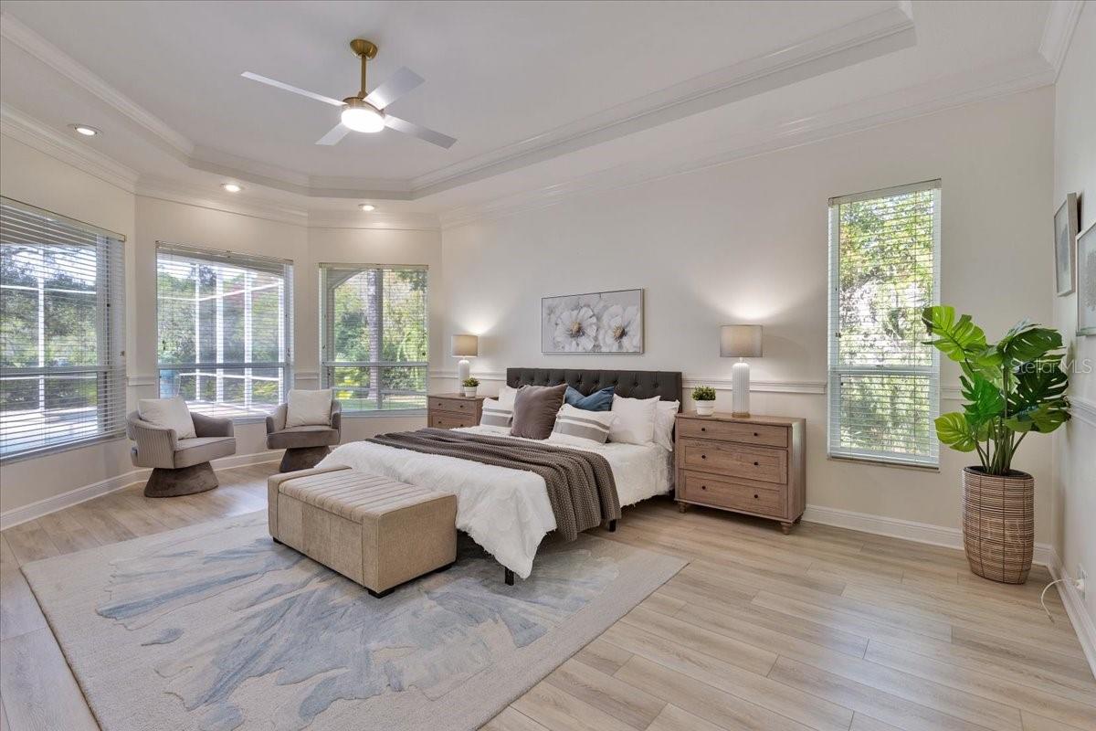 9814 EMERALD LINKS DR