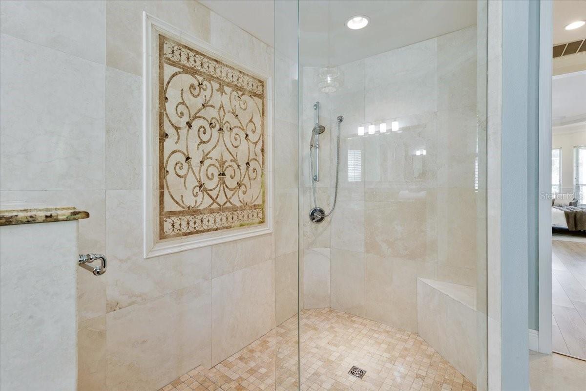 9814 EMERALD LINKS DR