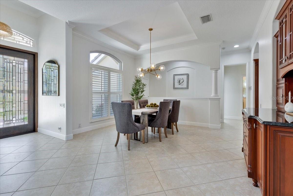 9814 EMERALD LINKS DR