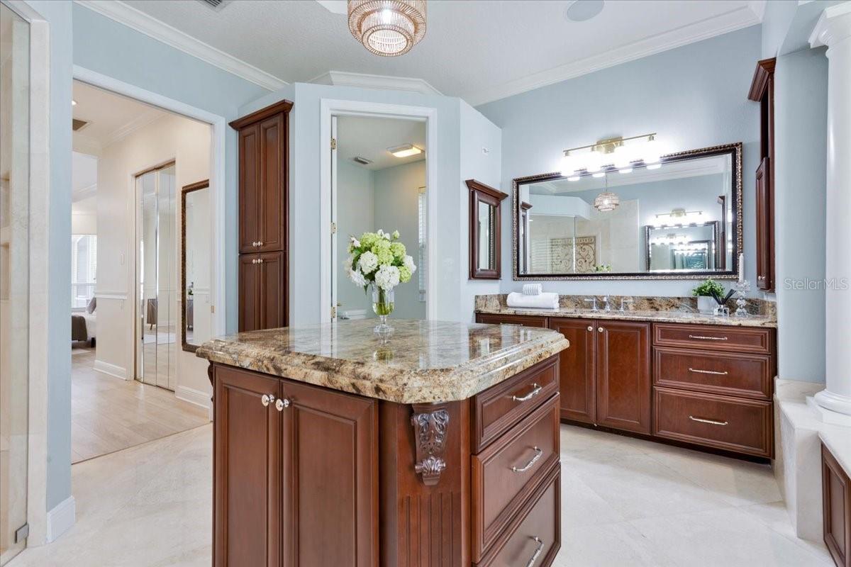 9814 EMERALD LINKS DR