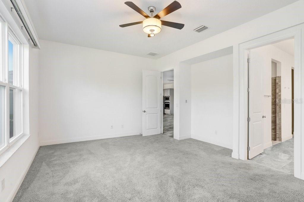 16711 COURTYARD LOOP