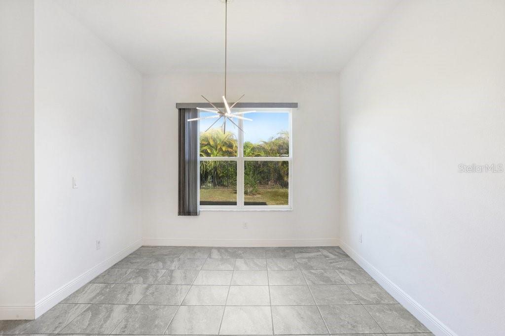 16711 COURTYARD LOOP